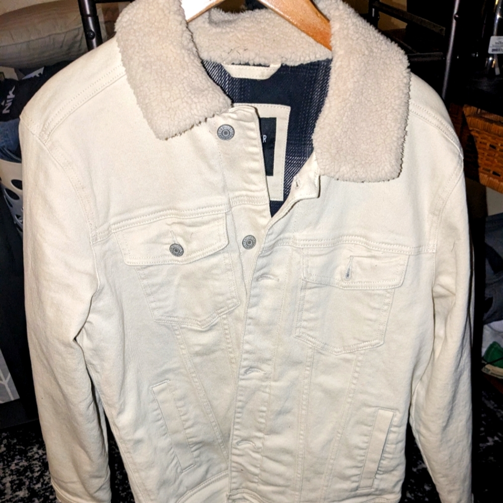 Hollister men's jean jacket new with tags